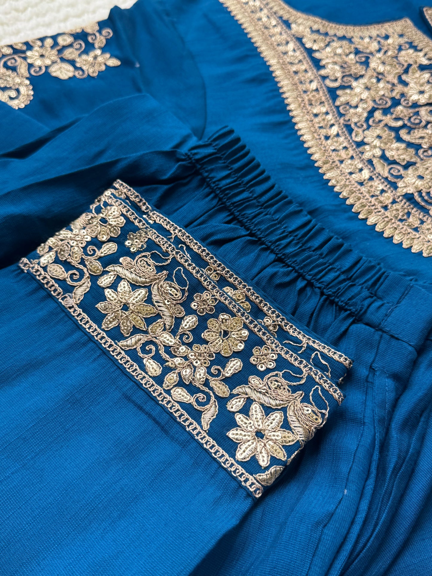 Sakhi Blue Wave Spark Set