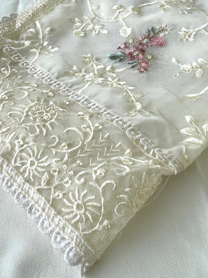 Safa – White Elegance by Sakhi Luxe