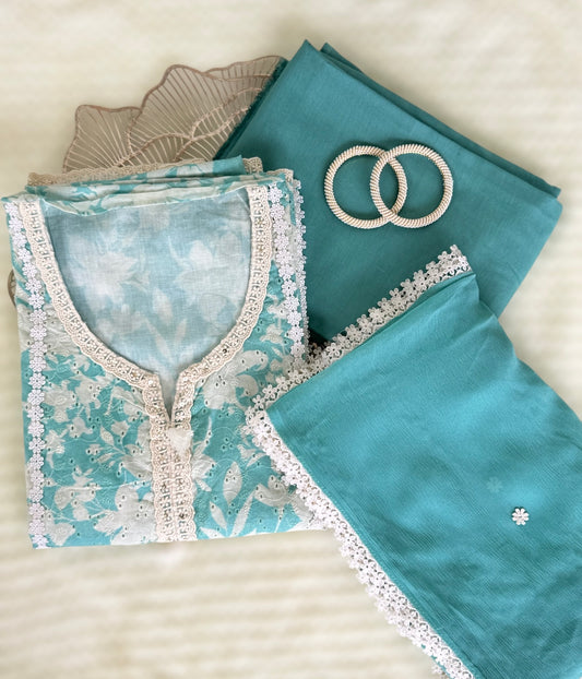 Turquoise and Cream Floral Harmony
