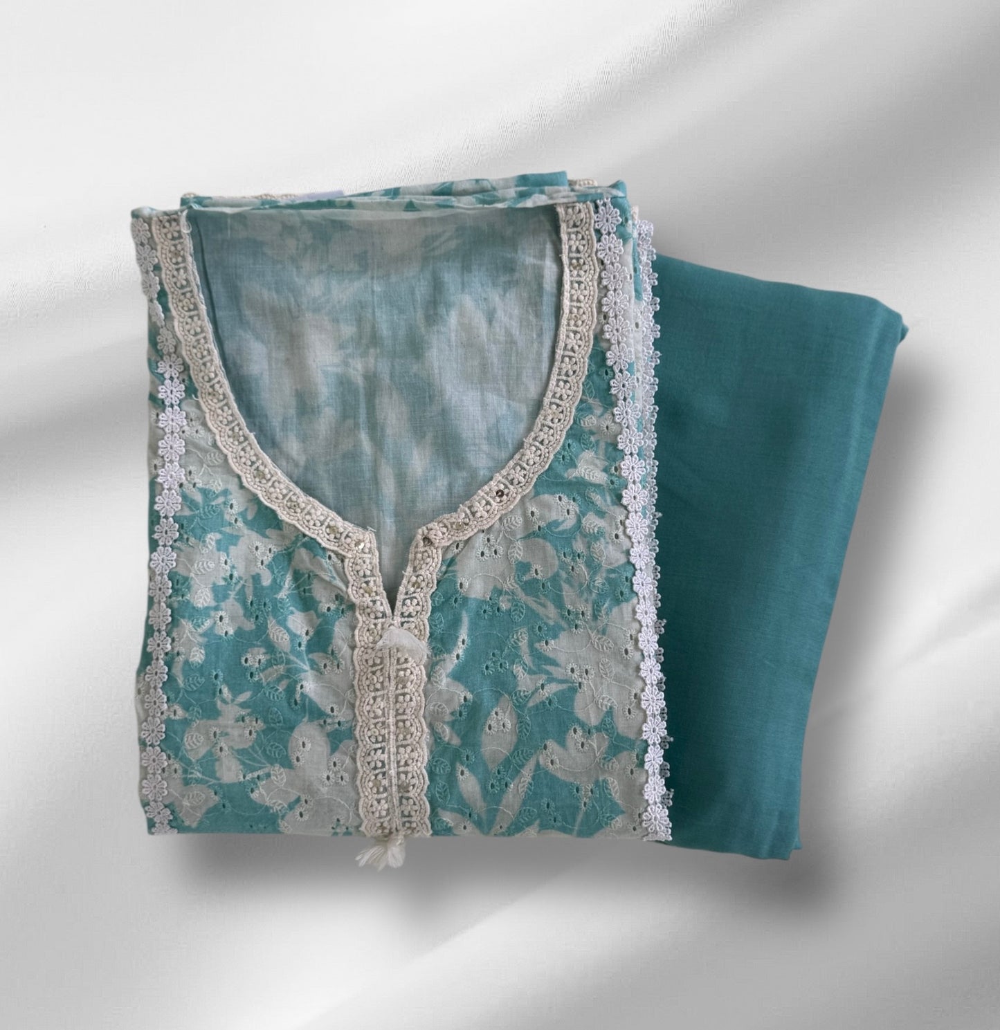 Turquoise and Cream Floral Harmony