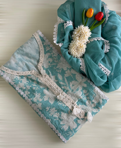 Turquoise and Cream Floral Harmony