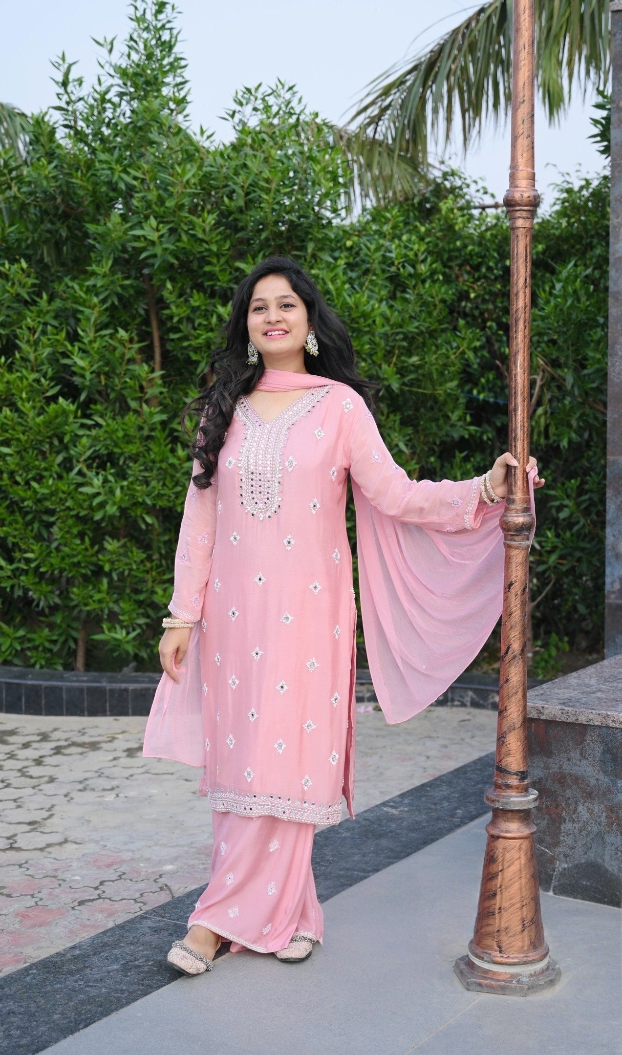 Sakhi Flowy Peach Glow Duo