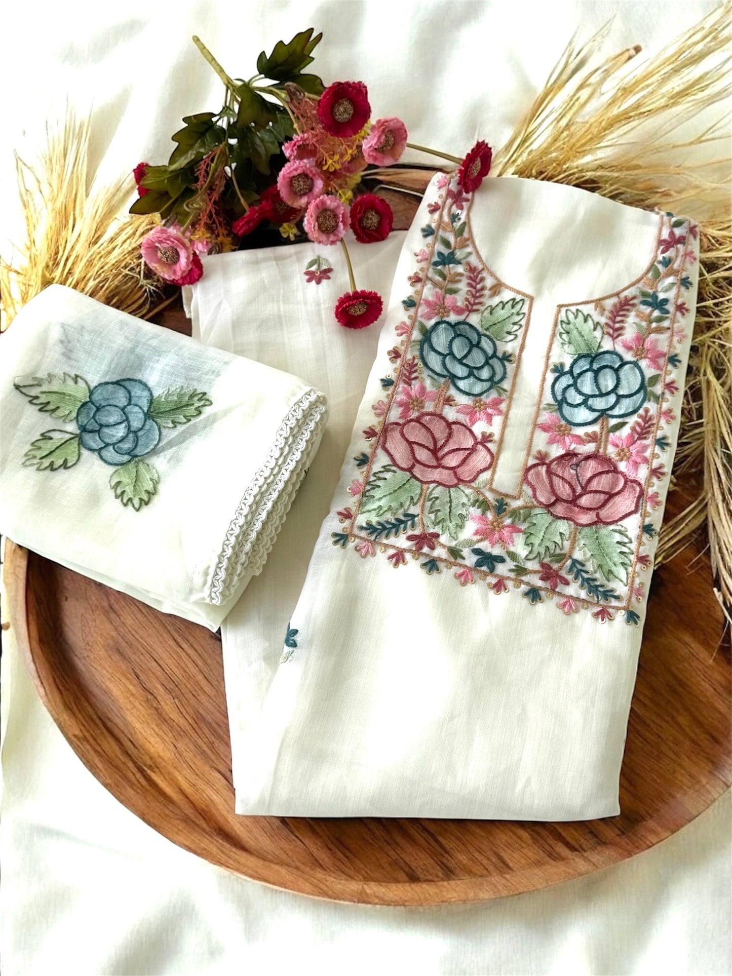 Safed Roop Suit Set